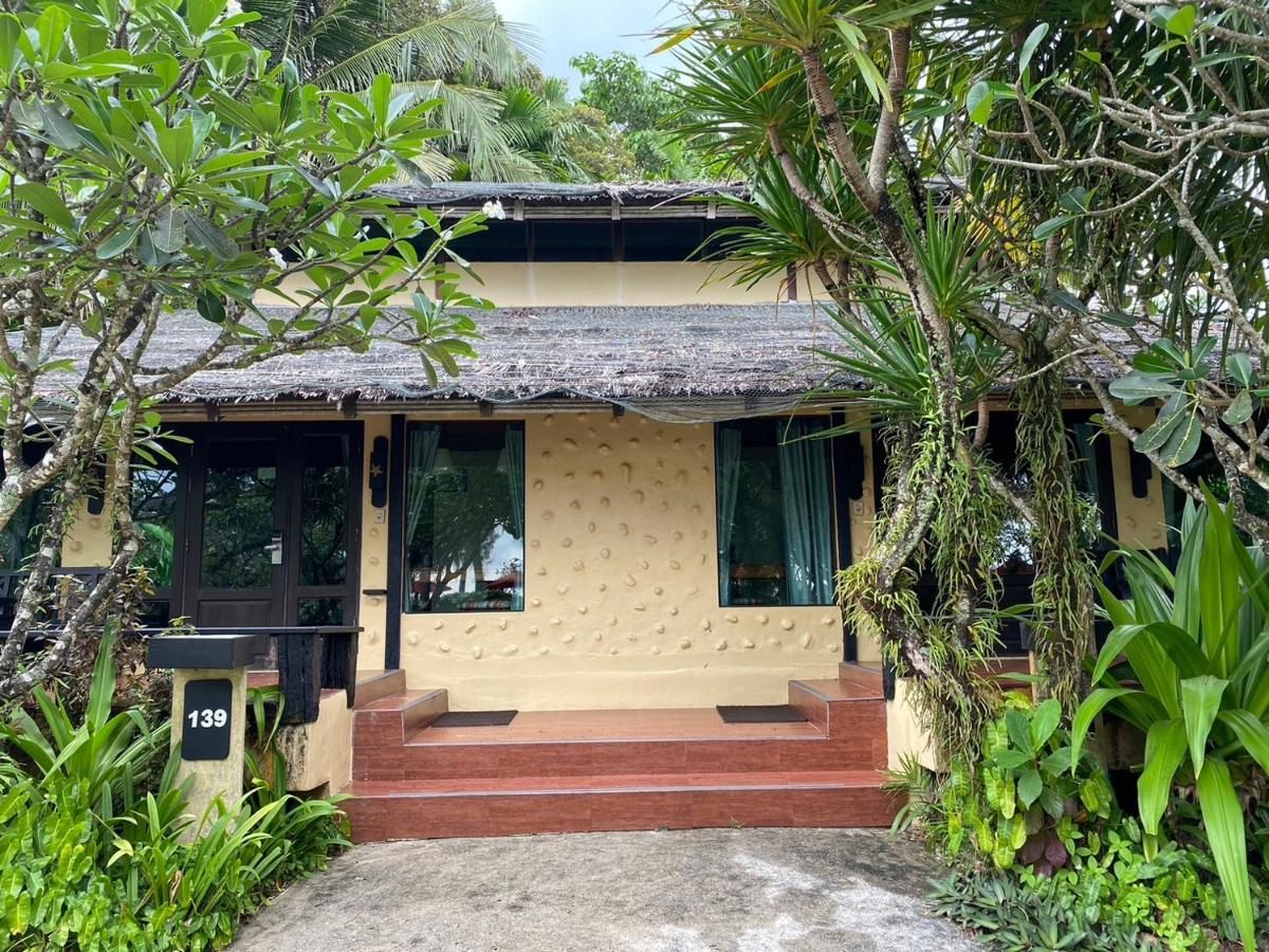 Centara Koh Chang Tropicana Resort Екстериор снимка