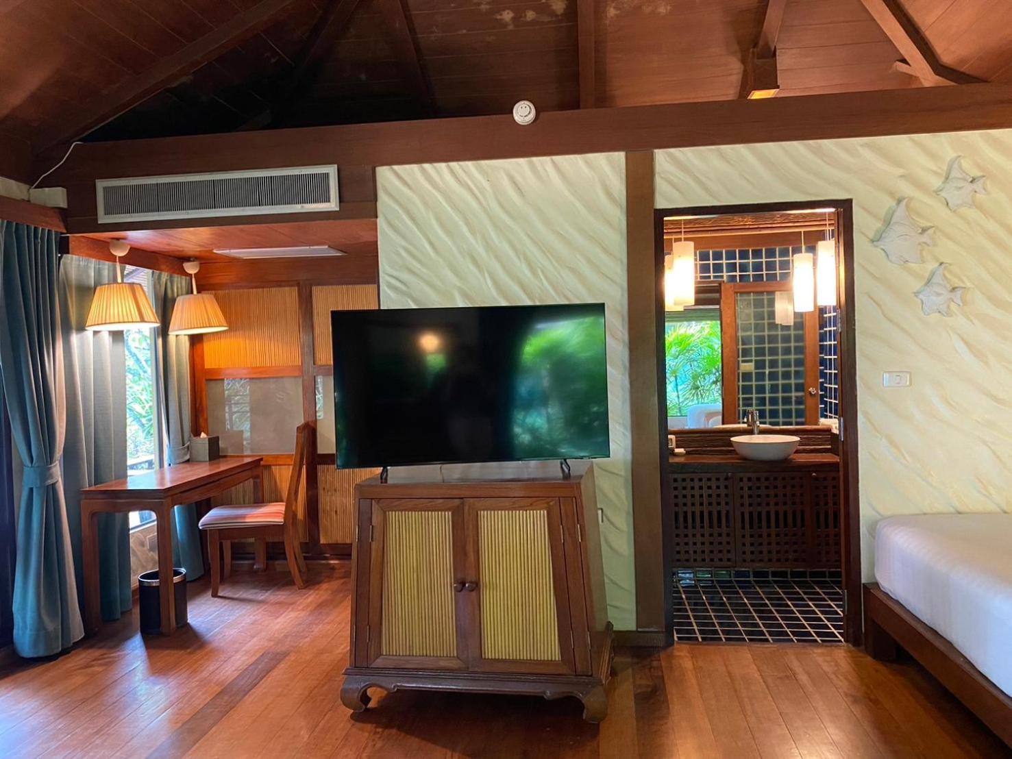 Centara Koh Chang Tropicana Resort Екстериор снимка